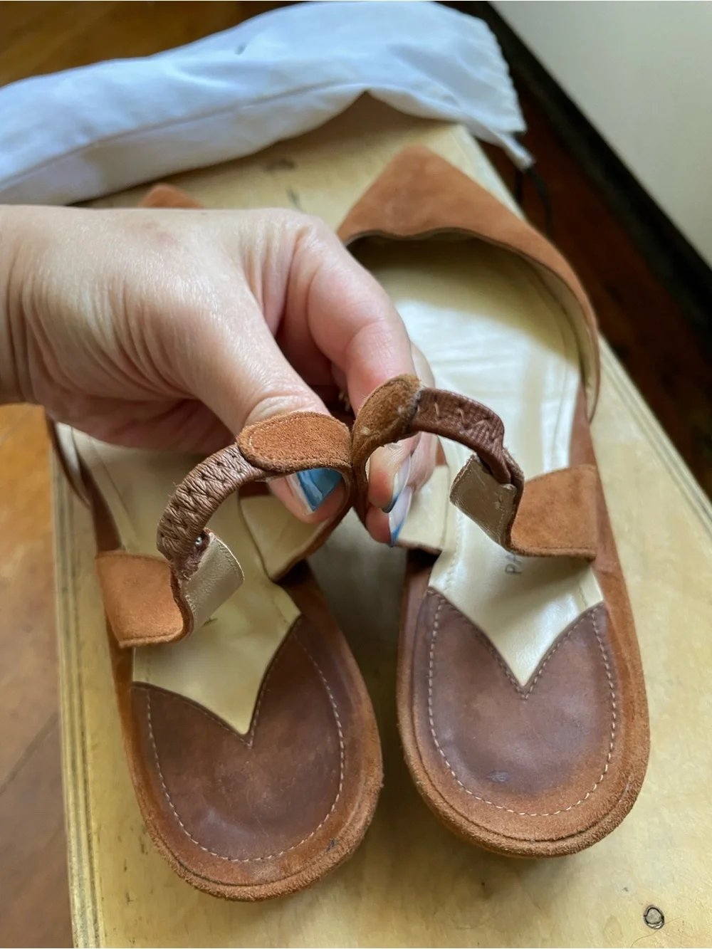 Paul Andrew minimally worn